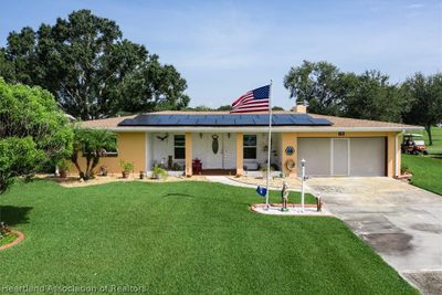 110 Murray Court Nw, House other with 3 bedrooms, 2 bathrooms and null parking in Lake Placid FL | Image 2