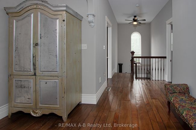 12096 Gale Rd, House other with 5 bedrooms, 4 bathrooms and 10 parking in Middlesex Centre ON | Image 31