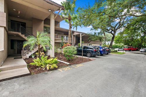 3-b-9503 Nw 2nd Place, Coral Springs, FL, 33071 | Card Image