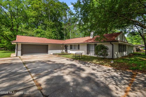 5144 Reddoch Drive, Jackson, MS, 39211 | Card Image