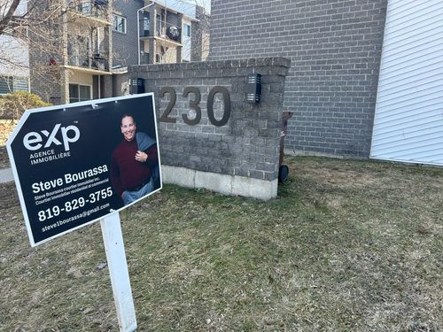 2-230 Rue Denison O., Granby, QC, J2G4E1 | Card Image