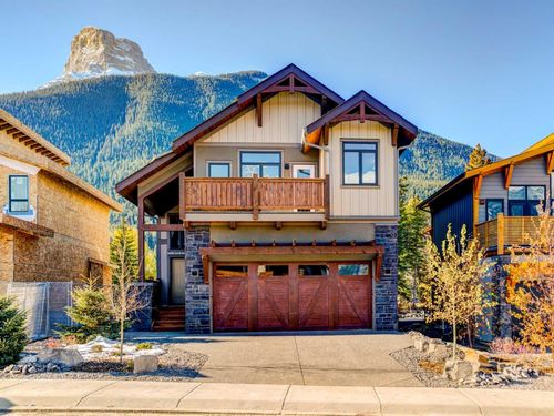 421 Stewart Creek Close, Canmore, AB, T1W0L6 | Card Image