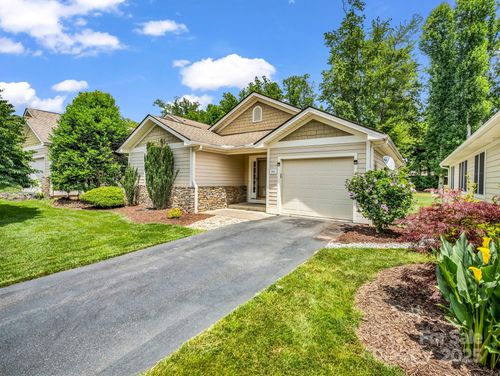114 Fairway View Dr, Etowah, NC, 28729-8703 | Card Image