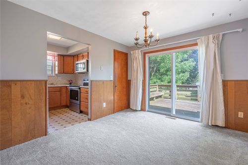 5743 Marblehead Dr, Riverside, OH, 45431-2917 | Card Image