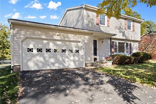 24 Lisand Dr, Fairport, NY, 14450-2316 | Card Image