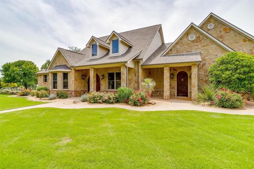 142 Wood Oak Trl, Weatherford, TX, 76088-8637 | Card Image