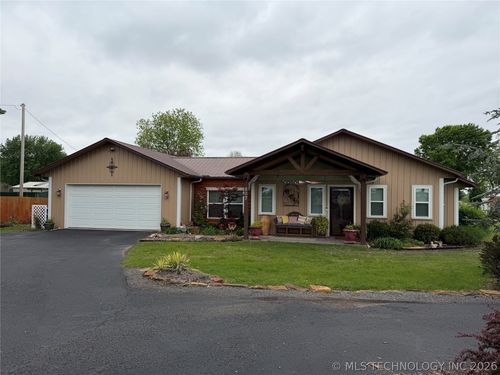 807 Ross Ave, Fort Gibson, OK, 74434-8436 | Card Image