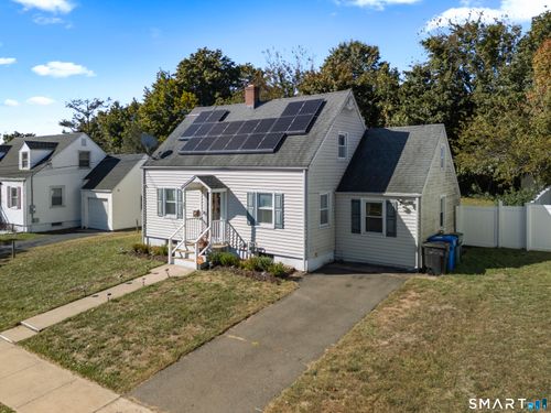 32 Sunset Rd, Hamden, CT, 06514-4610 | Card Image