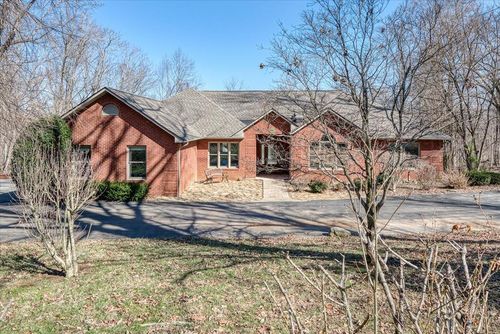 637 Skyline Drive, Sparta, TN, 38583 | Card Image