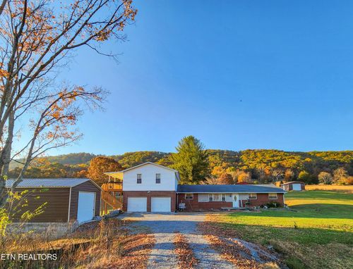 2925 Tater Valley Rd, Washburn, TN, 37888 | Card Image