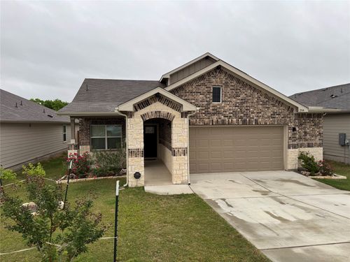 204 James River Dr, Hutto, TX, 78634-2623 | Card Image