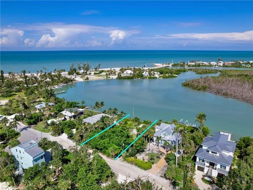 2563 Coconut Dr, SANIBEL, FL, 33957-2003 | Card Image
