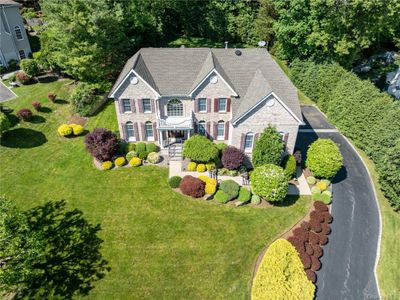 33 Hallocks Run, House other with 4 bedrooms, 2 bathrooms and null parking in Somers NY | Image 2