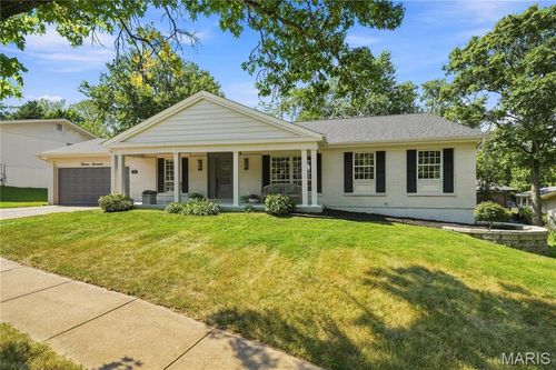 1317 Rusticview Dr, Ballwin, MO, 63011-4270 | Card Image