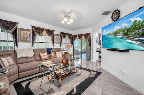 3471 Nw 112th Ave, Coral Springs, FL, 33065-7089 | Card Image
