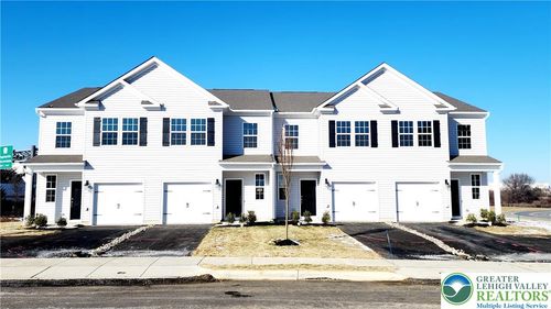 1106 Martin Rd, BREINIGSVILLE, PA, 18031-8735 | Card Image