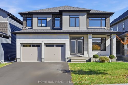 35 Andromeda Rd, Manotick, ON, K4M0K7 | Card Image