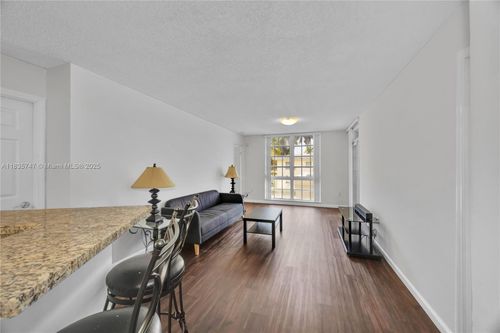 apt-2207-1280 S Alhambra Cir, Coral Gables, FL, 33146-3166 | Card Image