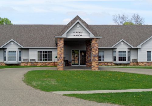 105 Edgewood St, New York Mills, MN, 56567-4203 | Card Image