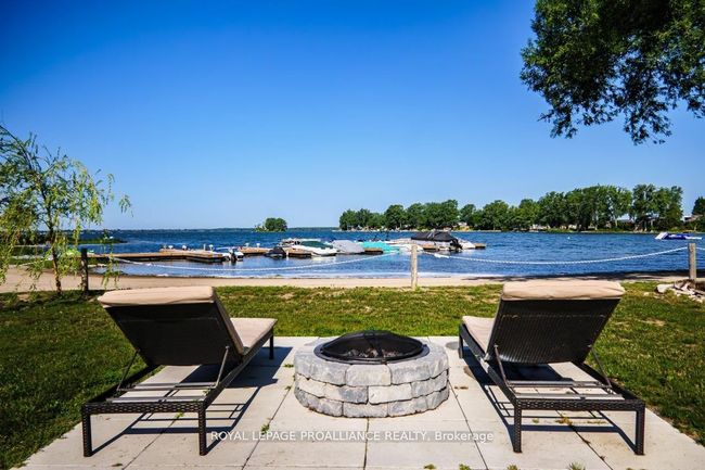 486 Cty Rd 18   3 Beachview Lane, House other with 2 bedrooms, 1 bathrooms and 2 parking in Prince Edward County ON | Image 12