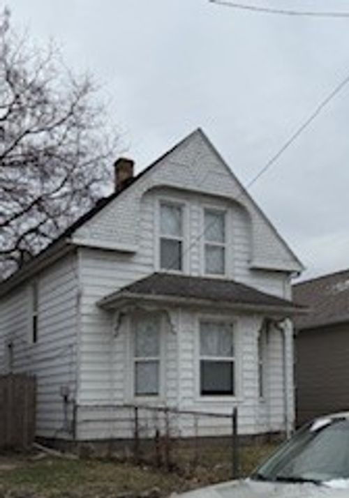 325 Moore St, Middletown, OH, 45044-4450 | Card Image