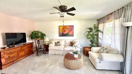 361 Tilford Q, Deerfield Beach, FL, 33442-2002 | Card Image