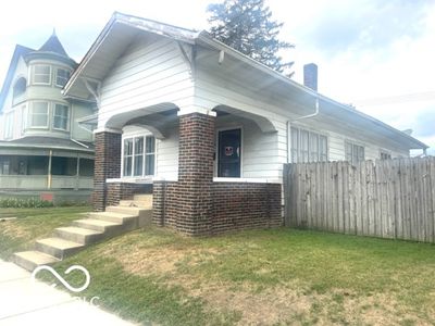 324 W Main Street, House other with 2 bedrooms, 1 bathrooms and null parking in Lebanon IN | Image 1