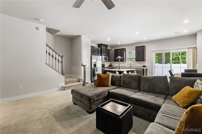 10909 Genito Square Dr, Townhouse with 3 bedrooms, 3 bathrooms and null parking in Midlothian VA | Image 6