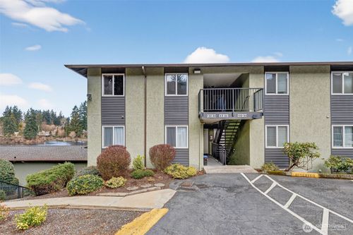 c53-615 75th St Se, Everett, WA, 98203-5688 | Card Image