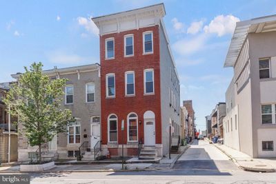 2107 E Madison Street, Townhouse with 4 bedrooms, 2 bathrooms and null parking in BALTIMORE MD | Image 3