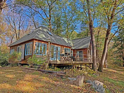 214-212-214 S Pine Banks Rd, Putney, VT, 05346-8792 | Card Image