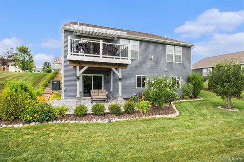 1336 Bluff Dr, Howell, MI, 48843-9710 | Card Image