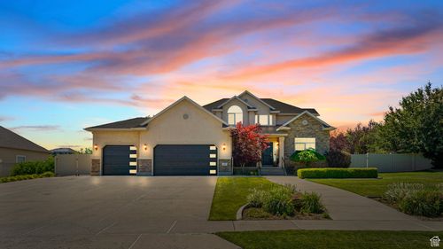 11597 Sunset Hills Dr, Highland, UT, 84003-3750 | Card Image