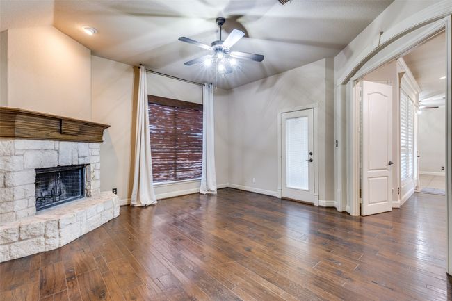 1201 Rollie Michael Ln, House other with 3 bedrooms, 3 bathrooms and null parking in Fort Worth TX | Image 9