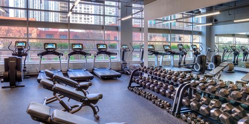3205-545 N Dearborn St, Chicago, IL, 60654-4489 | Card Image