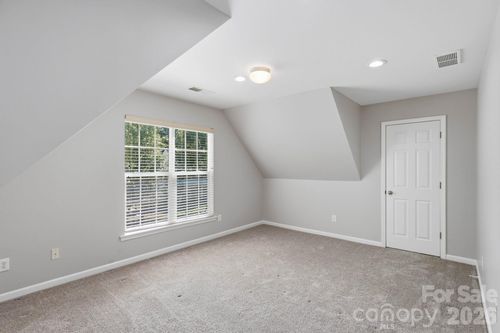 11239 Cypress View Dr, Charlotte, NC, 28262-2549 | Card Image