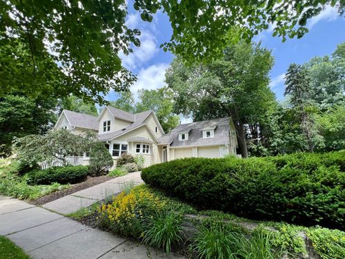 319 Elm St, Northfield, MN, 55057-2332 | Card Image