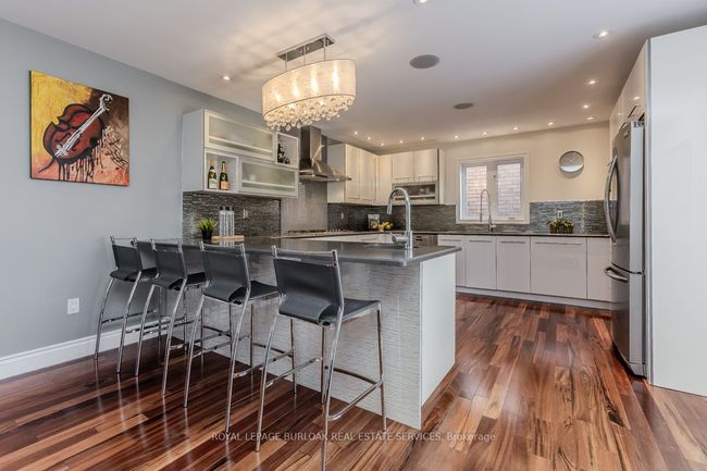 2382 Emerson Dr, House other with 4 bedrooms, 4 bathrooms and 2 parking in Burlington ON | Image 13