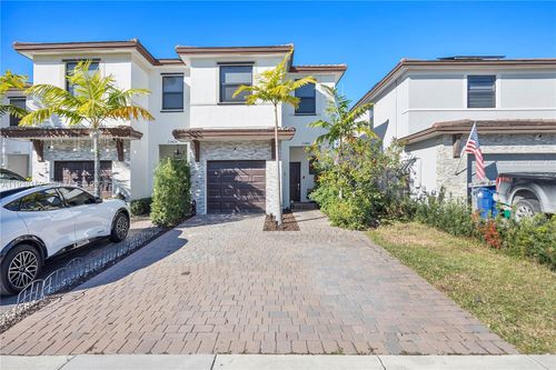 25418 Sw 108th Ct, Homestead, FL, 33032-6357 | Card Image