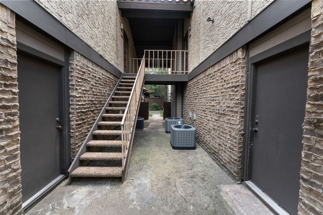 APT-17A - 4800 Northway Dr, Condo with 2 bedrooms, 3 bathrooms and null parking in Dallas TX | Image 23