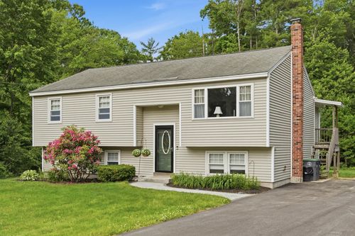 435 Terrie Dr, Pembroke, NH, 03275-3125 | Card Image