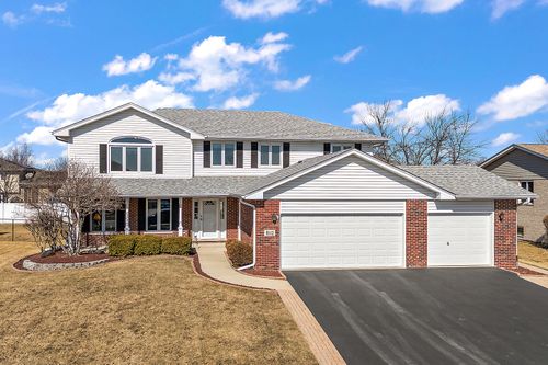 8112 Justin Ct, Tinley Park, IL, 60477-6369 | Card Image