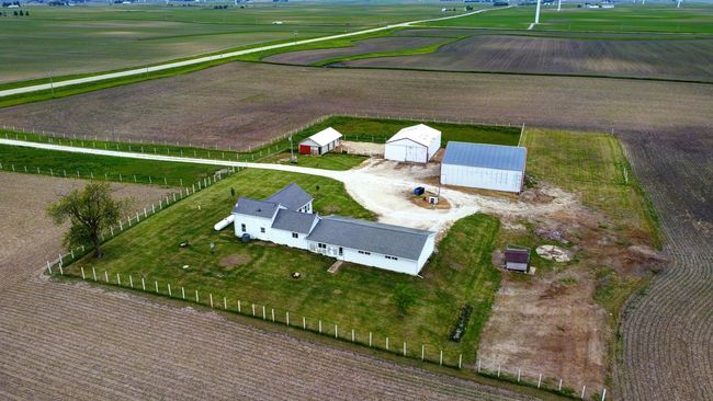 23678 N 2700 East Rd, House other with 3 bedrooms, 2 bathrooms and 13 parking in Odell IL | Image 44