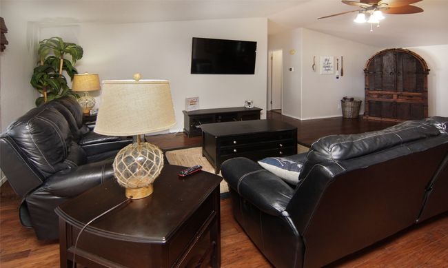 1047 Airport Rd, House other with 3 bedrooms, 2 bathrooms and null parking in Graford TX | Image 19