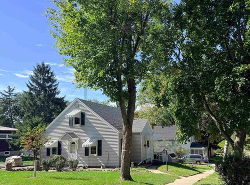 591 E 4th Street, RICHLAND CENTER, WI, 53581 | Card Image
