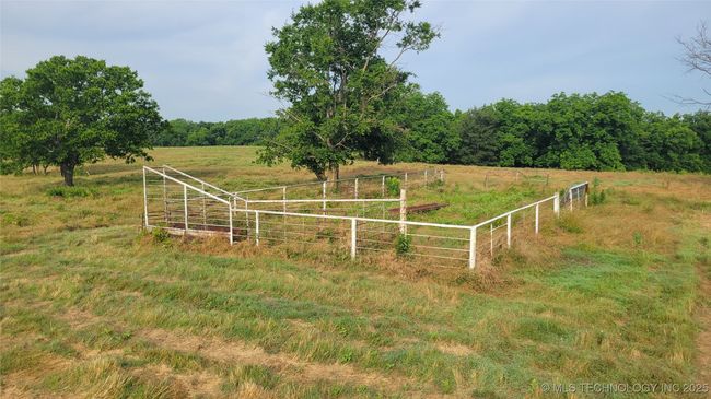 9725 County Road 3470, House other with 4 bedrooms, 3 bathrooms and null parking in Stratford OK | Image 59