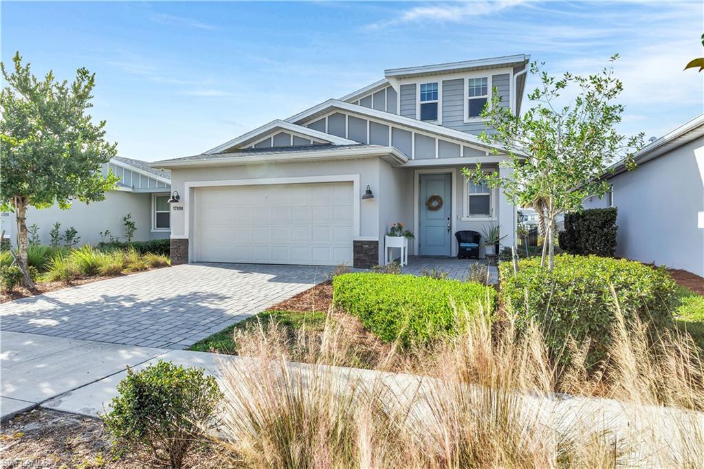 Residential in PUNTA GORDA 4
