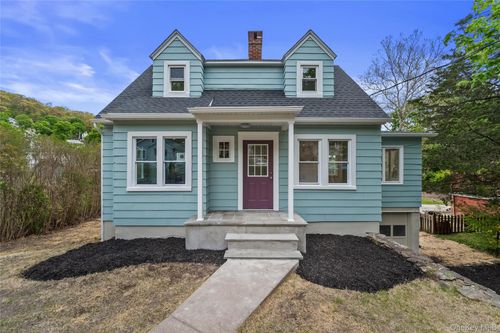 11 Mearns Ave, Highland Fls, NY, 10928-1103 | Card Image