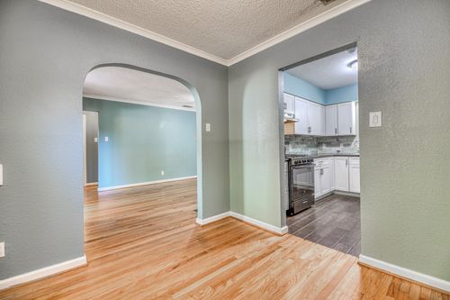 5902 Belgrade Ave, Dallas, TX, 75227-3603 | Card Image