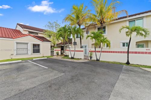 3309 San Remo Cir, Homestead, FL, 33035-1166 | Card Image